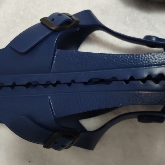 Birkenstock EVA Sandals Blue Size 37 (US L6 M4) Waterproof Lightweight EUC - Picture 4 of 9